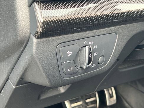 Used 2018 Audi SQ5 Prestige image 30