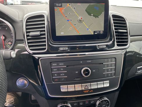 Used 2016 Mercedes-Benz GLE 550e 4MATIC w/ Lighting Package image 13