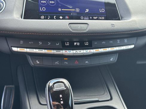 Used 2021 Cadillac XT4 Sport w/ Enhanced Visibility Package FWD image 21