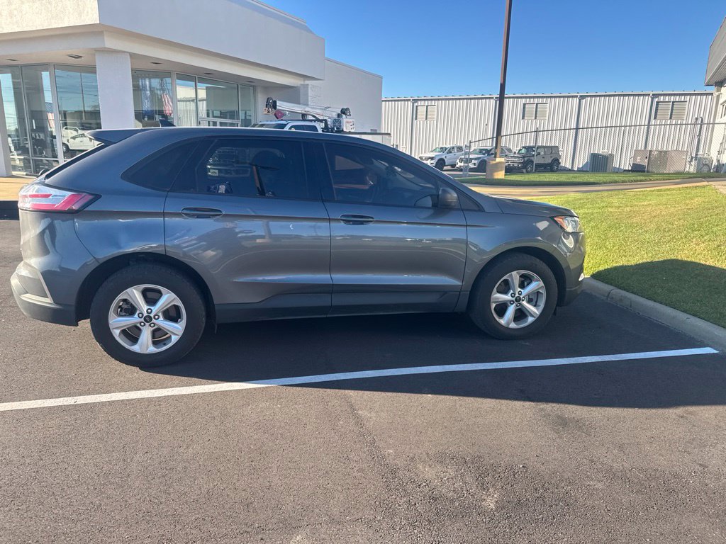 Used 2024 Ford Edge SE AWD/4WD image 11