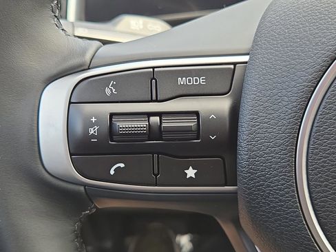 Certified 2025 Kia Sportage EX w/ Premium Package image 31