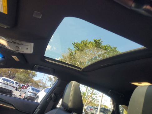 Used 2018 Lexus NX 300 FWD image 18