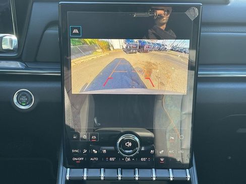 New 2026 GMC Terrain AT4 w/ Convenience Package III image 15