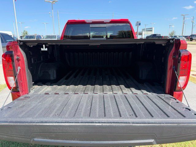 Used 2021 GMC Sierra 1500 Elevation w/ Preferred Package AWD/4WD image 7