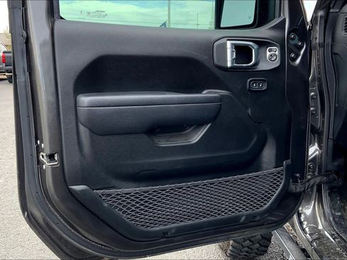 Used 2024 Jeep Gladiator Sport AWD/4WD image 22