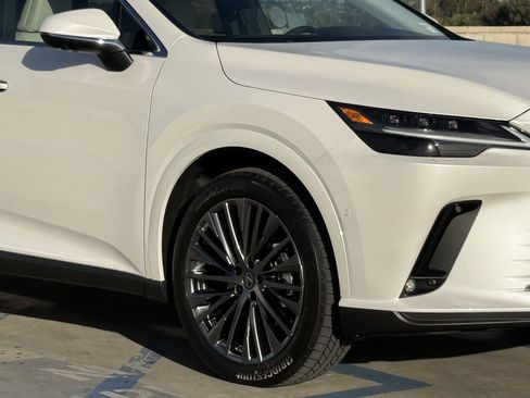 New 2026 Lexus RX 450h AWD image 4