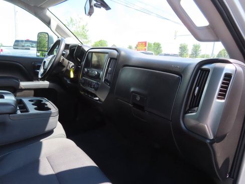 Used 2015 Chevrolet Silverado 2500 LT AWD/4WD image 50