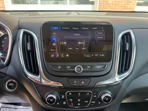 Used 2024 Chevrolet Equinox LT AWD/4WD image 27