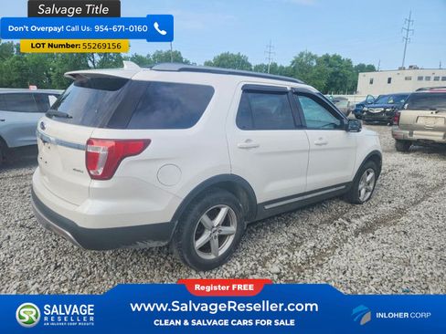 Used 2017 Ford Explorer XLT AWD/4WD image 4