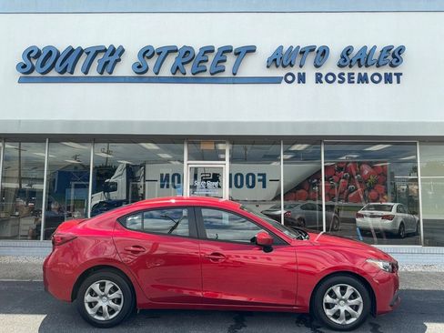 Used 2016 MAZDA MAZDA3 i Sport FWD image 1