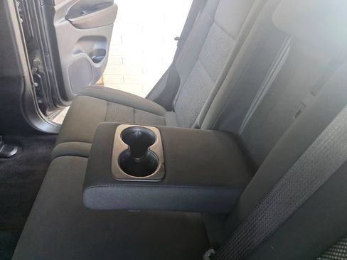 Used 2017 Jeep Grand Cherokee Laredo AWD/4WD image 36