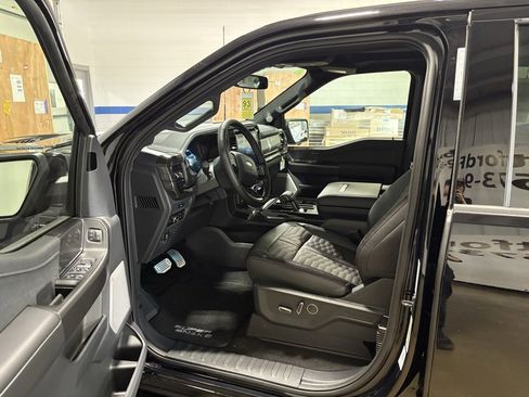 New 2025 Ford F150 Lariat w/ Equipment Group 502A High image 10