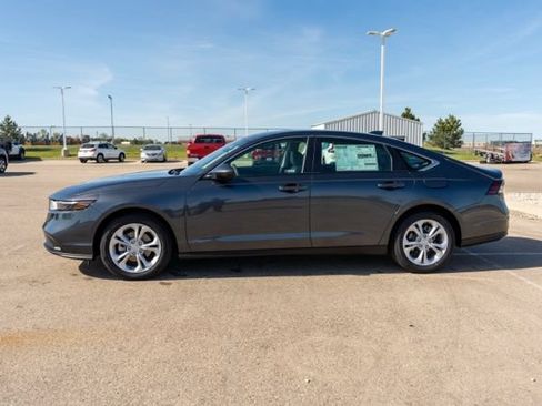 Used 2024 Honda Accord LX image 4