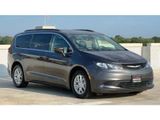 Used 2020 Chrysler Voyager Lxi image 5