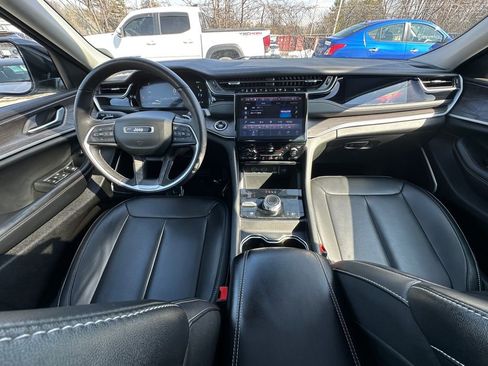 Used 2023 Jeep Grand Cherokee 4xe image 27