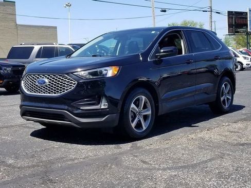 Used 2023 Ford Edge SEL w/ Convenience Package AWD/4WD image 3