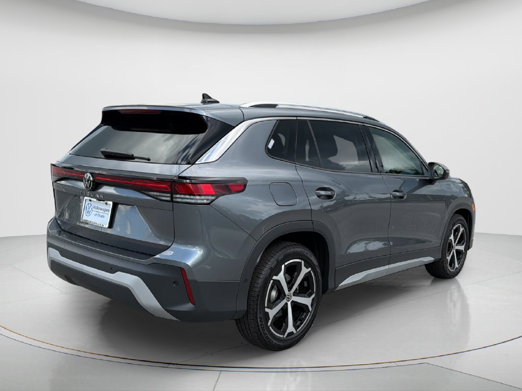 New 2026 Volkswagen Tiguan SE FWD image 5