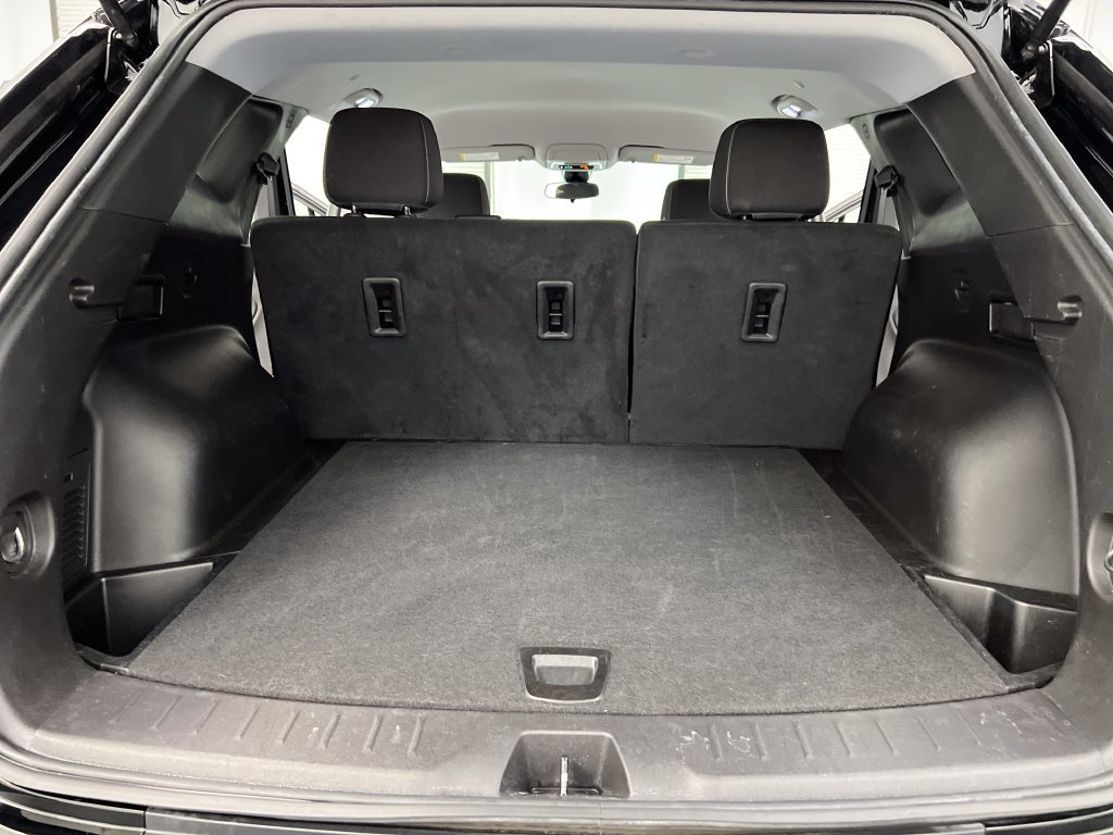 Used 2025 Chevrolet Blazer LT FWD image 34