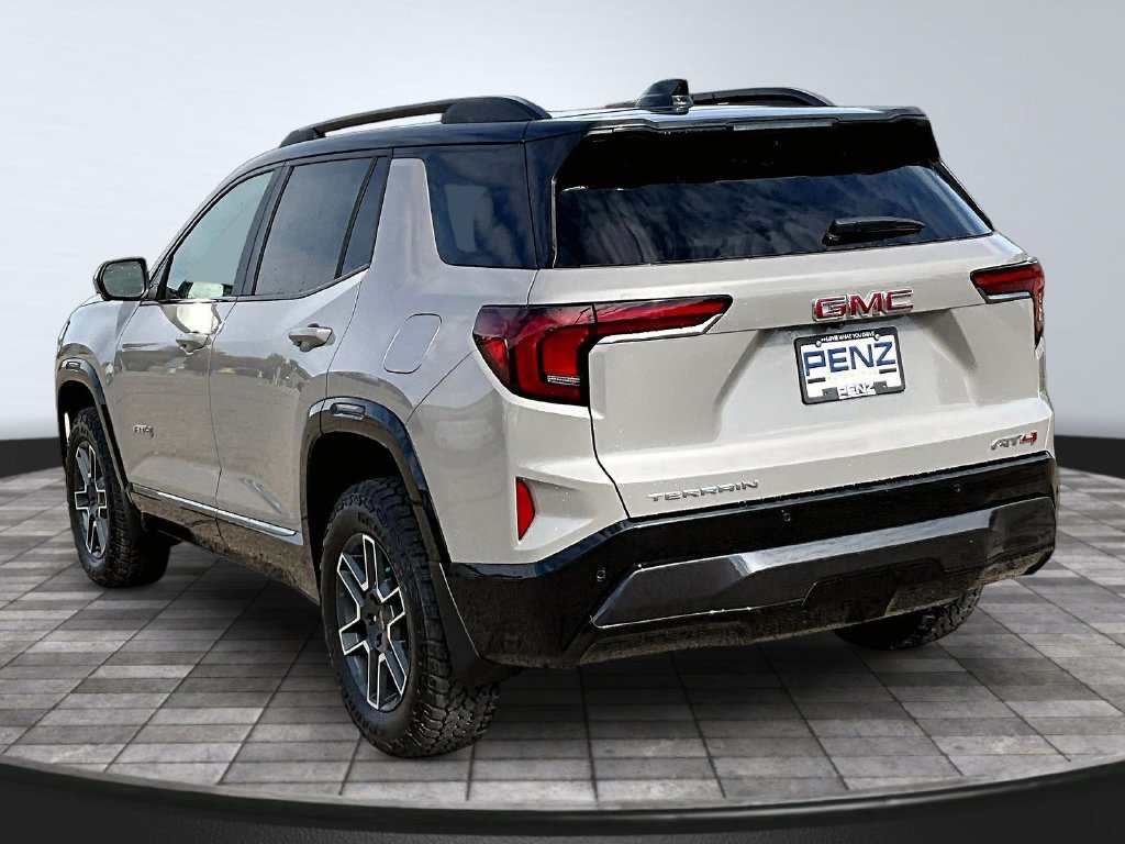 New 2027 GMC Terrain AT4 w/ Technology Package II AWD/4WD image 3