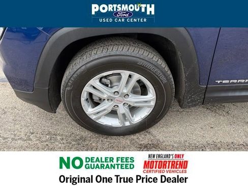 Used 2022 GMC Terrain SLE w/ Driver Convenience Package image 32