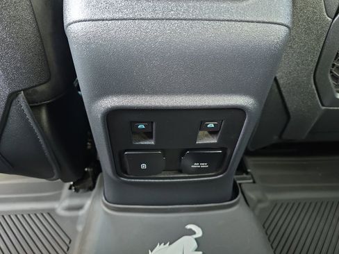 Certified 2022 Ford Bronco Badlands w/ Sasquatch Package image 21