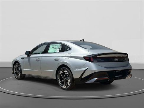 New 2026 Hyundai Sonata SEL FWD image 5
