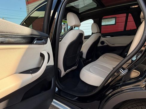 Used 2019 BMW X1 sDrive28i w/ Convenience Package FWD image 8
