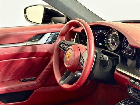 Used 2021 Porsche 911 Turbo S image 30