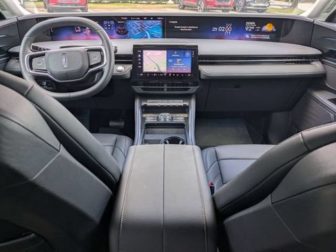 Certified 2026 Lincoln Nautilus Premier AWD/4WD image 25