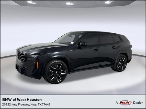 Used 2023 BMW XM AWD/4WD image 1
