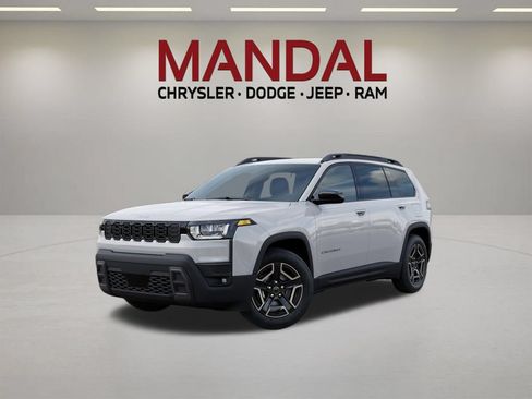 New 2026 Jeep Cherokee Laredo AWD/4WD image 1