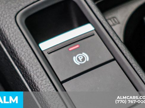 Used 2025 Audi Q3 2.0T Premium AWD/4WD image 41