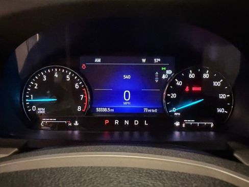 Used 2022 Ford Explorer XLT w/ Equipment Group 202A image 15