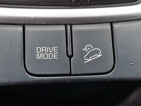 Used 2019 Kia Sportage LX FWD image 18