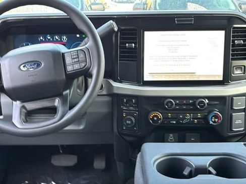 New 2027 Ford F250 XLT w/ XLT Premium Package AWD/4WD image 7