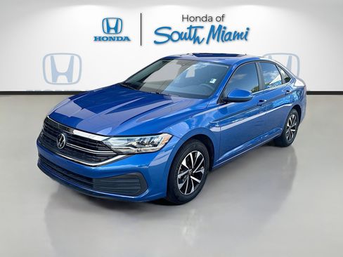 Used 2023 Volkswagen Jetta S FWD image 3