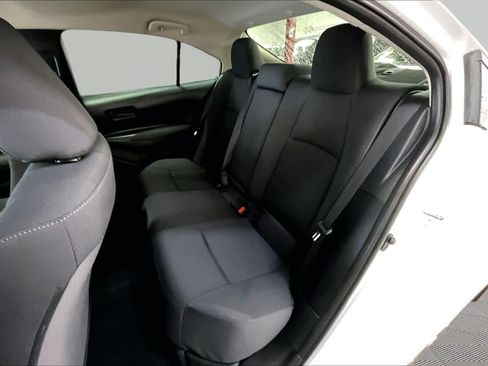 Used 2025 Toyota Corolla LE FWD image 21