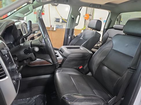 Used 2019 GMC Sierra 3500 SLT w/ Duramax Plus Package AWD/4WD image 14