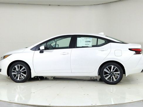 New 2025 Nissan Versa SV w/ Trunk Package image 4