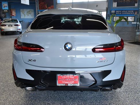 Used 2022 BMW X4 xDrive30i AWD/4WD image 6