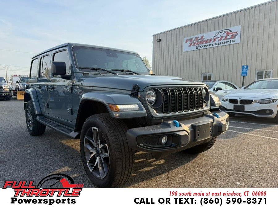 Used 2024 Jeep Wrangler Unlimited w/ Convenience Group AWD/4WD image 1