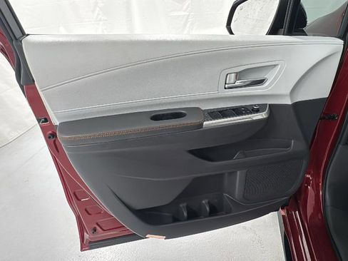 Used 2023 Toyota Sienna XSE image 20