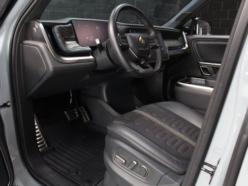 Used 2022 Rivian R1T Adventure AWD/4WD image 46