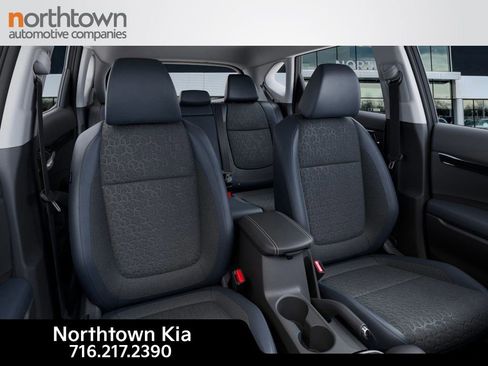 New 2025 Kia Seltos S image 16