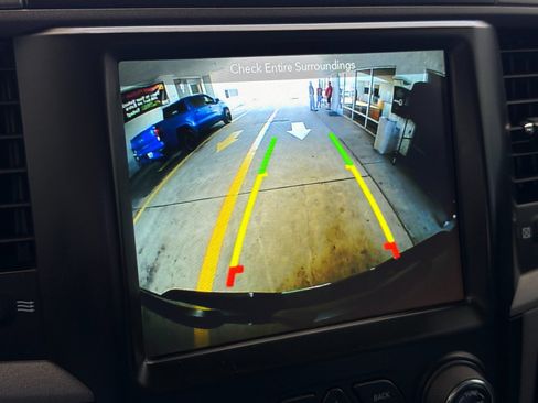 Used 2019 RAM 1500 Express w/ Wheel & Sound Group AWD/4WD image 17