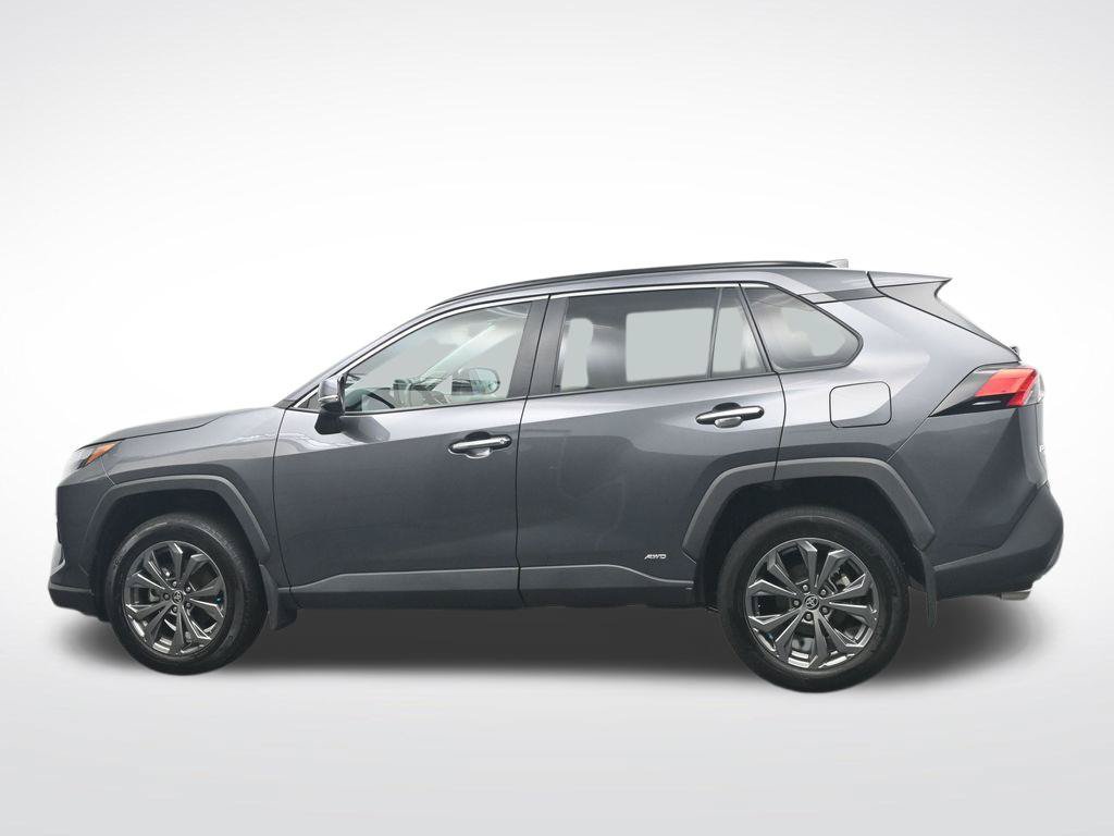 Used 2024 Toyota RAV4 Limited w/ Advanced Technology Package AWD/4WD image 10
