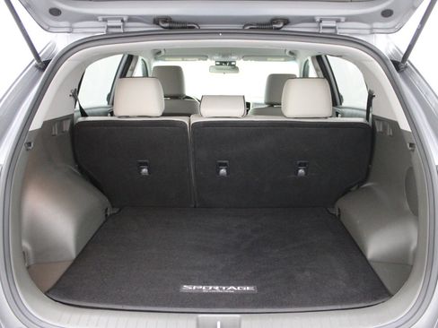 Used 2019 Kia Sportage EX image 9