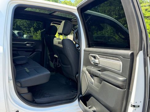 Used 2020 RAM 1500 Big Horn AWD/4WD image 4