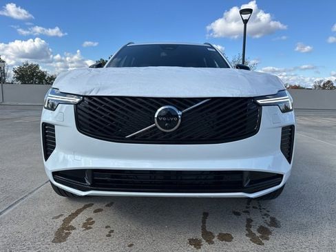 New 2026 Volvo XC90 B6 Ultra w/ Protection Package Premier image 2