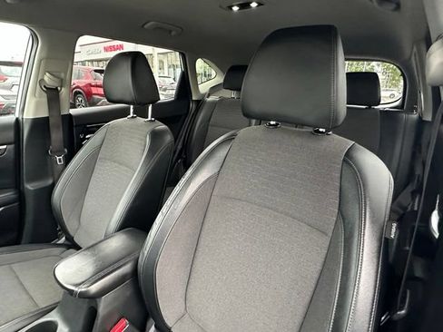 Used 2023 Kia Seltos S FWD image 27